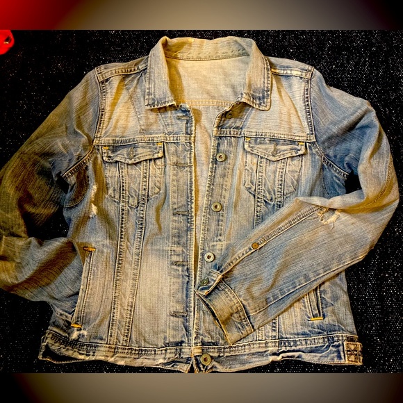 Polo Ralph Lauren Jackets & Blazers - Tailored distressed jean jacket goes with Everything!